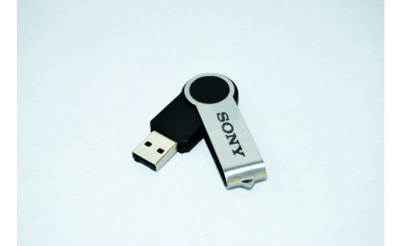 Carte de visite USB personnalisée avec votre logo